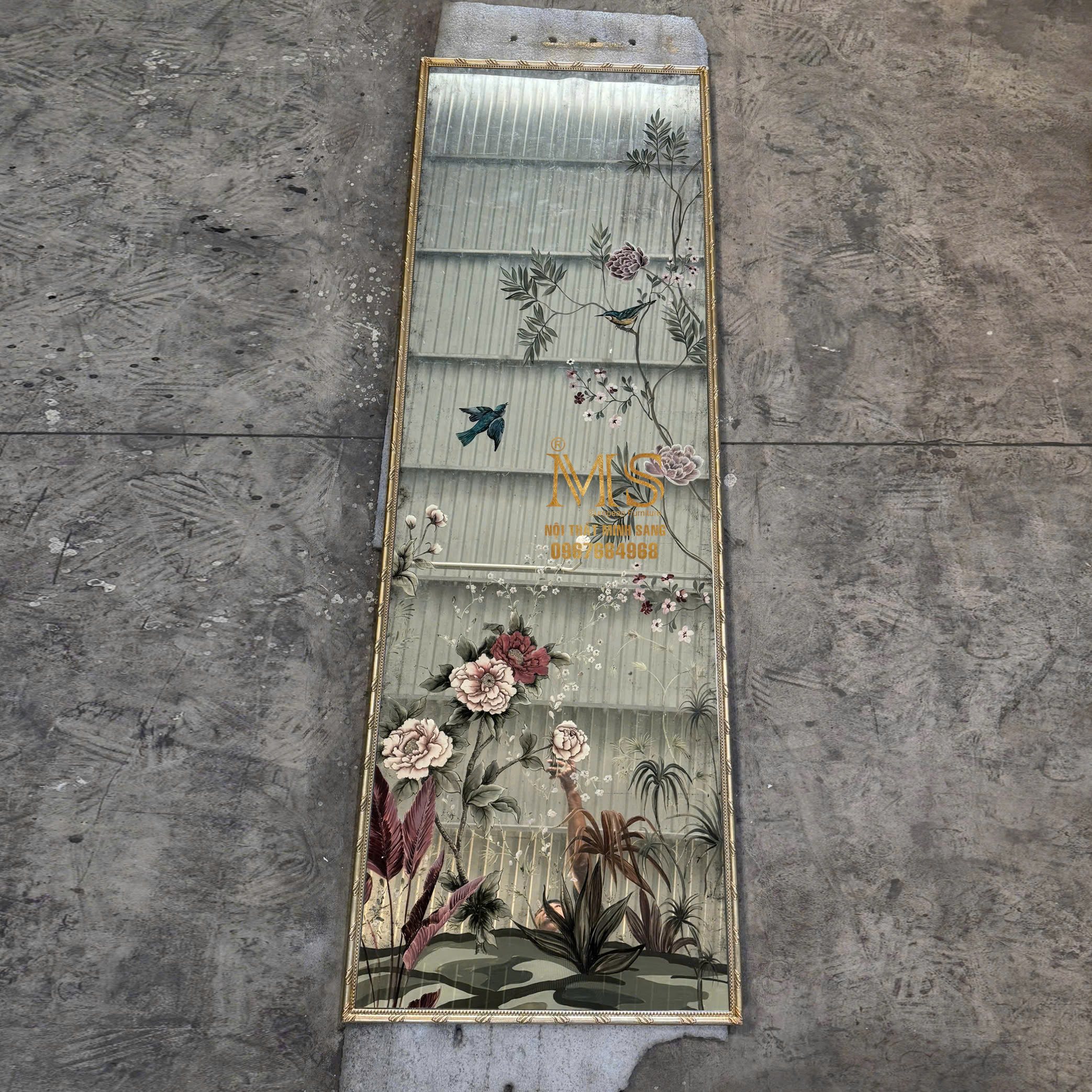 Khung gương vẽ ngược hoa điểu khổ lớn sang trọng – Nội thất Minh Sang