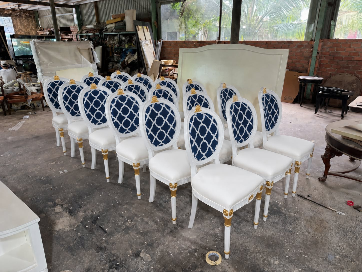 Ghế Louis 16 King Chair sơn trắng cao cấp Nội thất Minh Sang