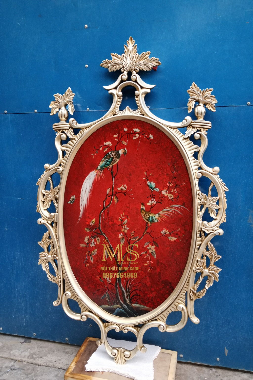 khung tranh gương vẽ ngược nền đỏ ngọc bích cao cấp