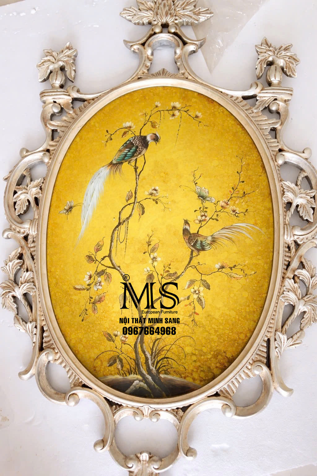 Tranh gương vẽ ngược nền vàng ngọc bích sang trọng